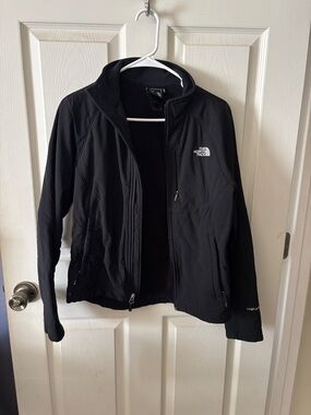 The North Face Black Women's Softshell Utility Jacket